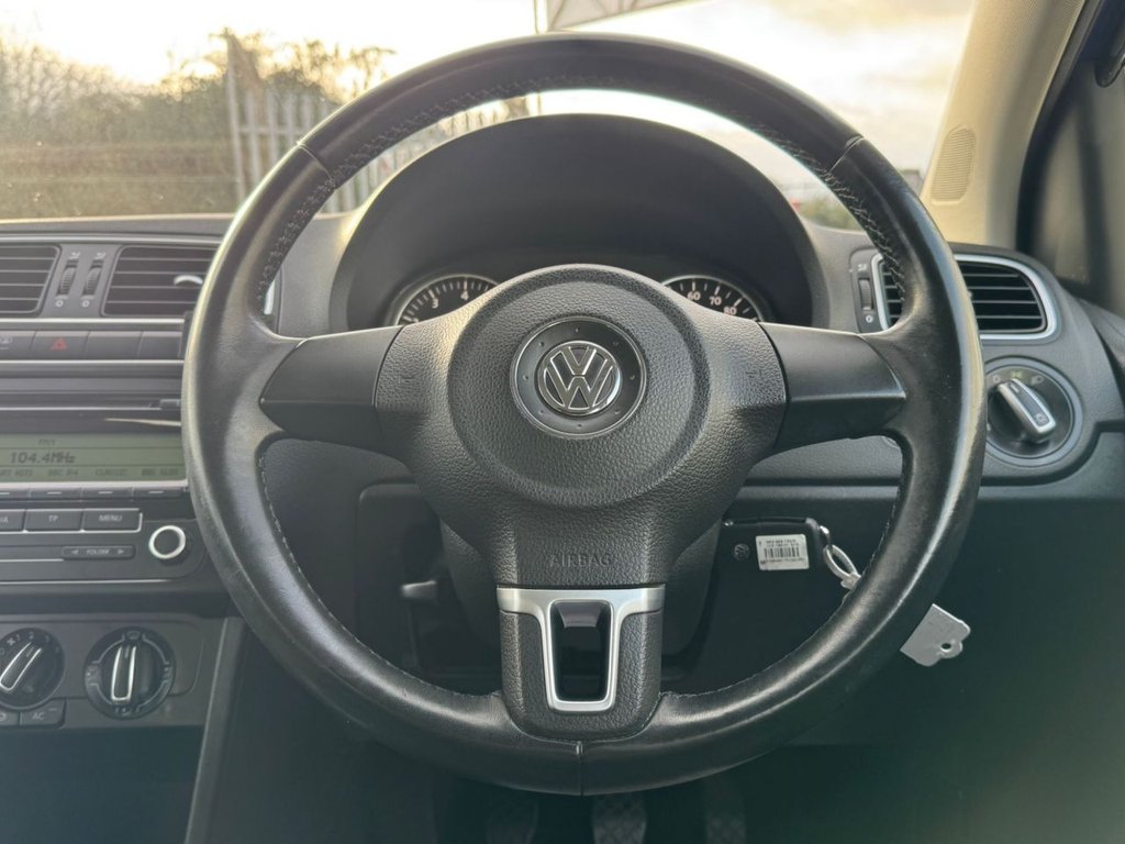 Used Volkswagen Polo 2011 for sale - 76617552: Photo 23