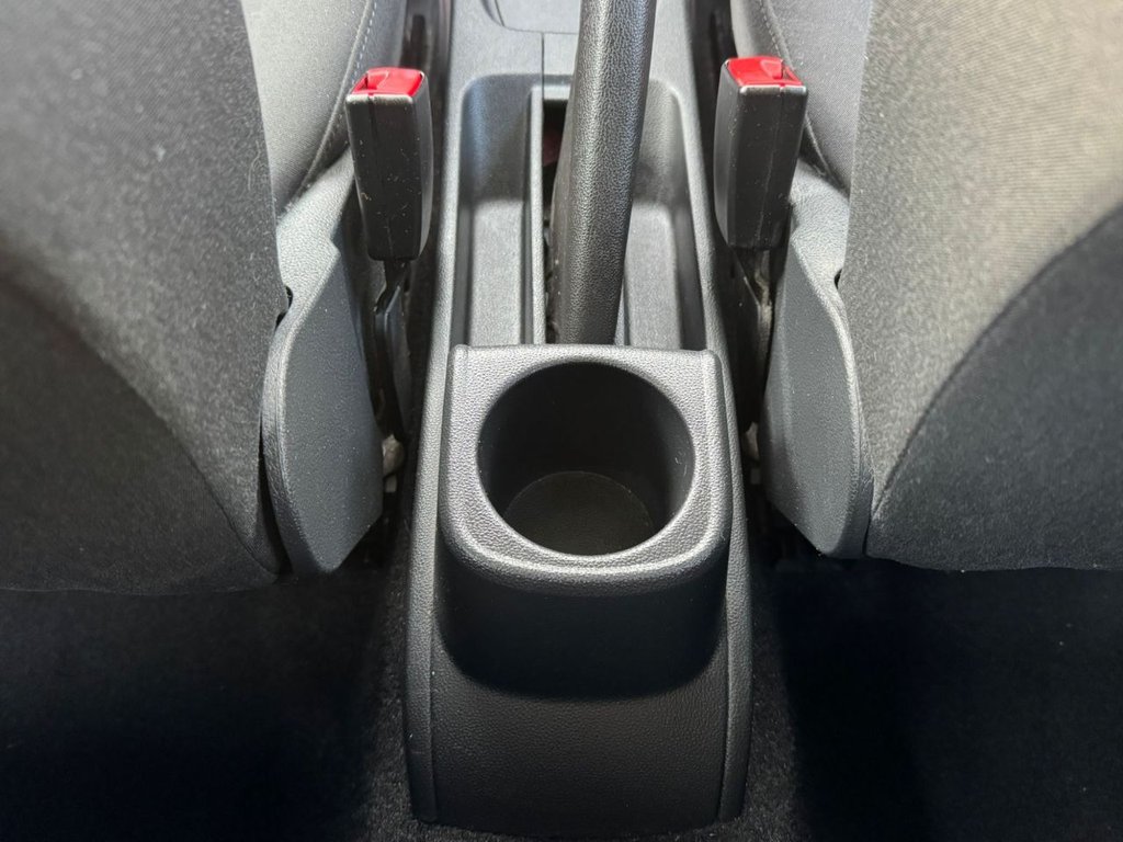 Used Volkswagen Polo 2011 for sale - 76617552: Photo 24