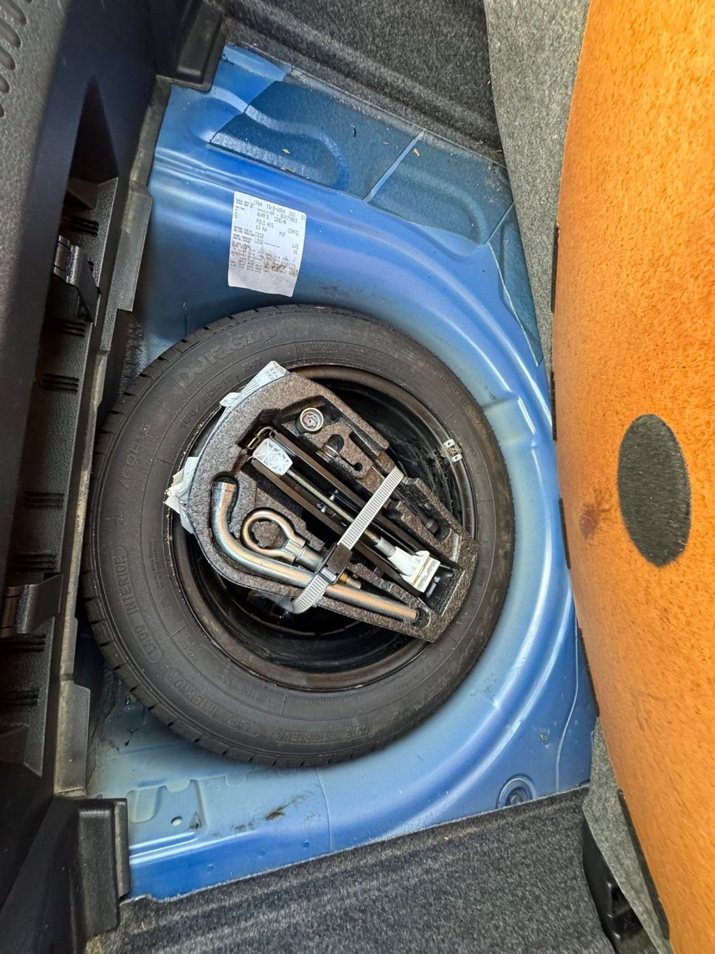 Used Volkswagen Polo 2011 for sale - 76617552: Photo 9