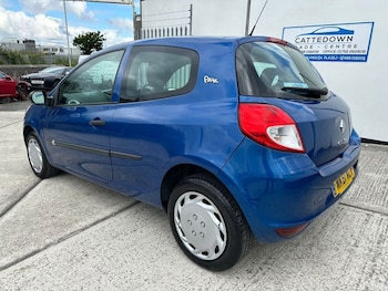 Used Renault Clio 2011 for sale - 75320940: Photo
