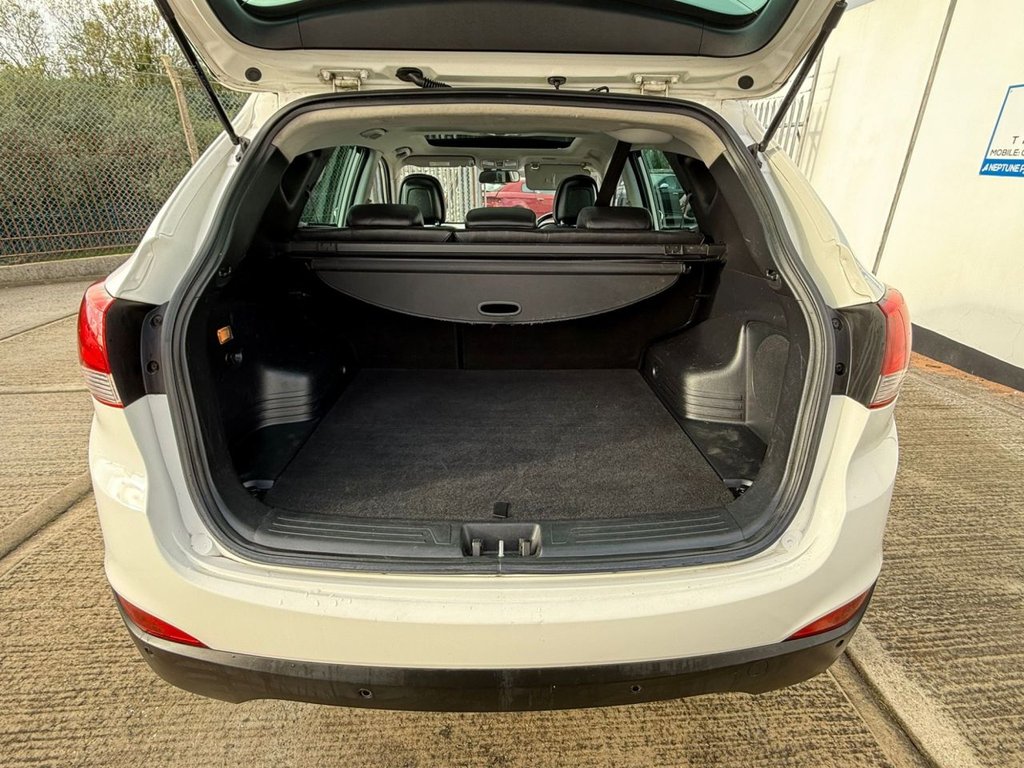 Used Hyundai Ix35 2013 for sale - 76375891: Photo 8
