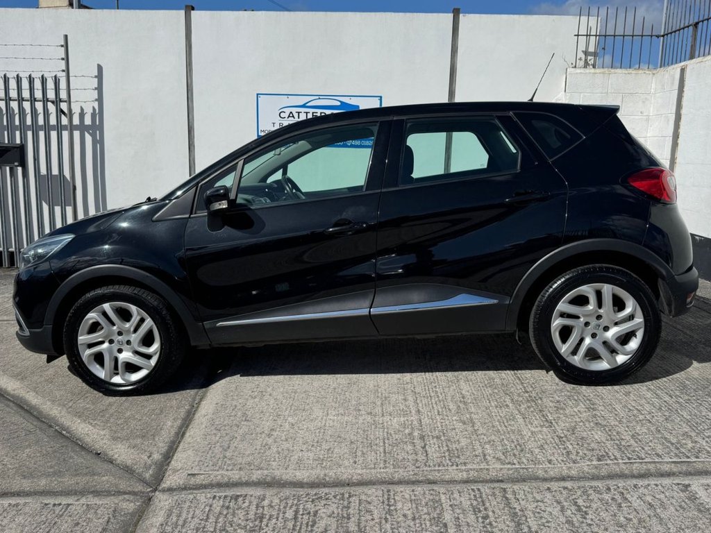 Used Renault Captur 2015 for sale - 78061916: Photo 2