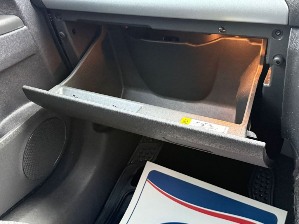 Used Vauxhall Zafira 2011 for sale - 77733980: Photo 20