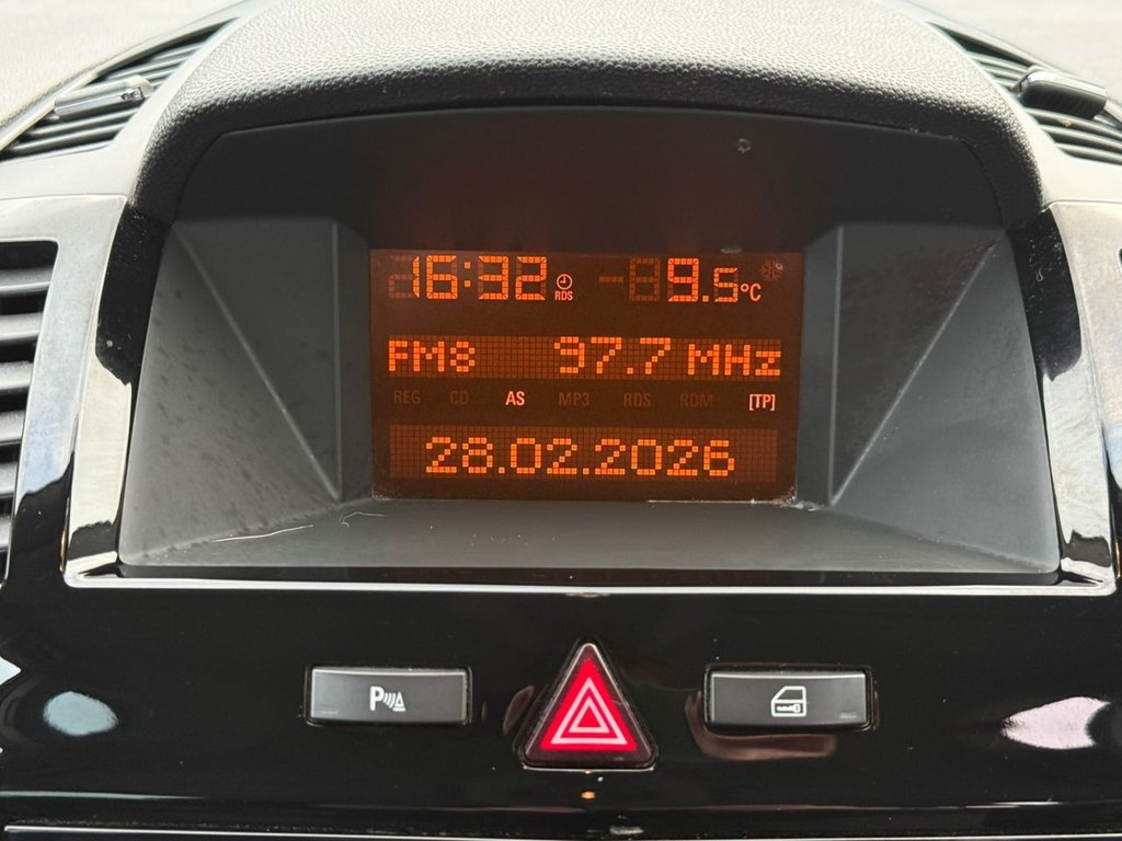 Used Vauxhall Zafira 2011 for sale - 77733980: Photo 24