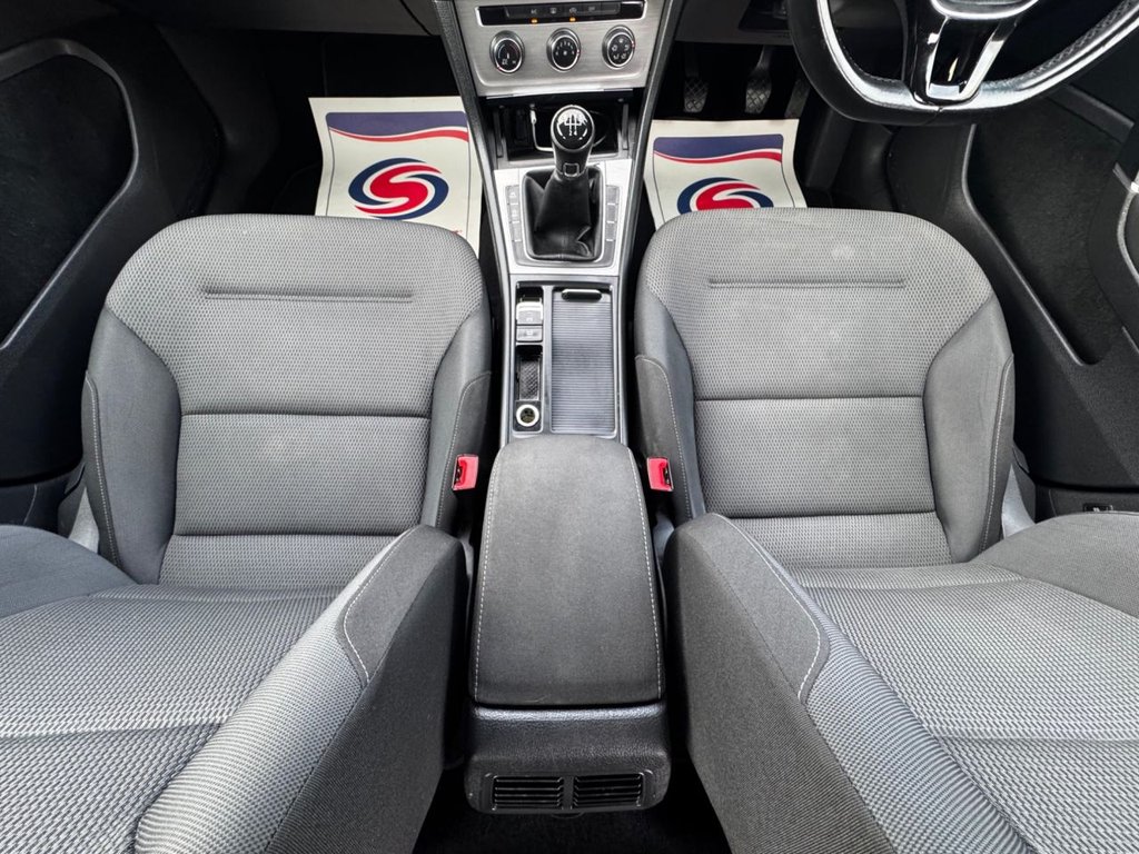 Used Volkswagen Golf 2014 for sale - 77356301: Photo 22