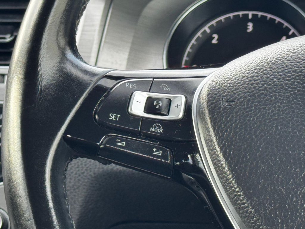 Used Volkswagen Golf 2014 for sale - 77356301: Photo 31