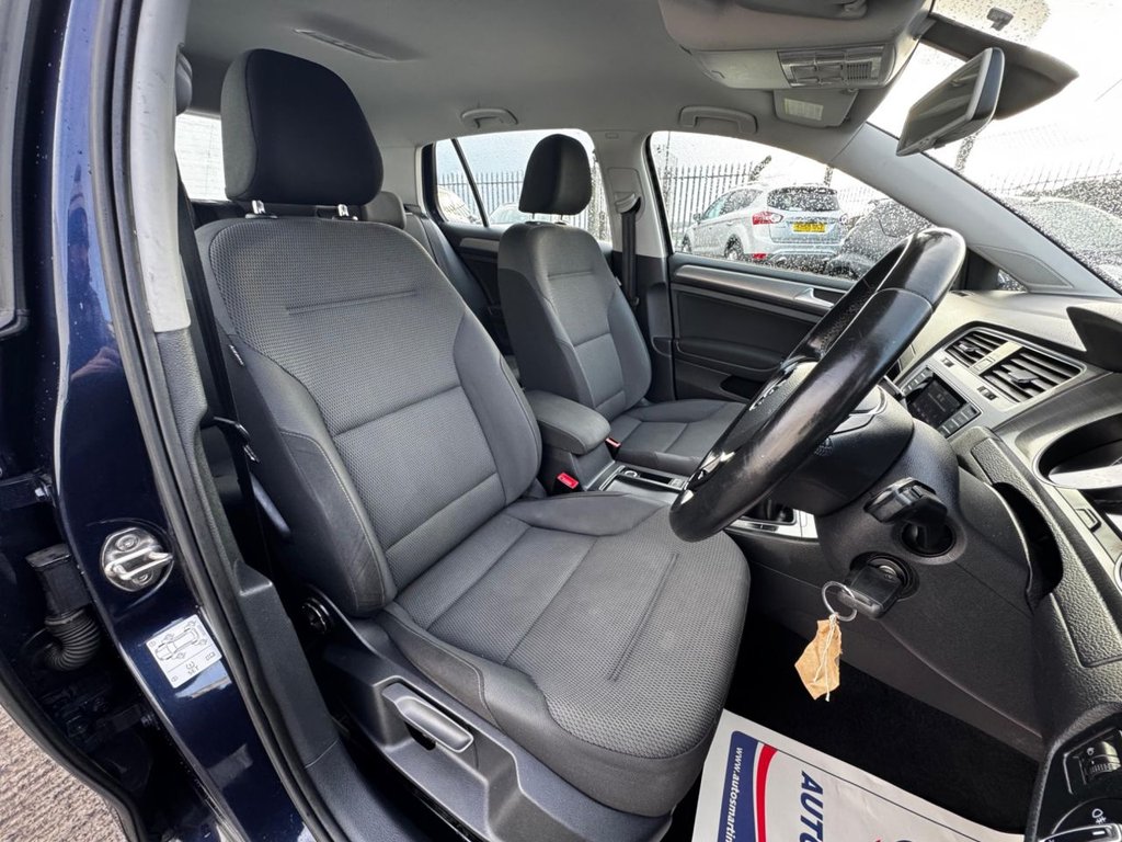 Used Volkswagen Golf 2014 for sale - 77356301: Photo 33