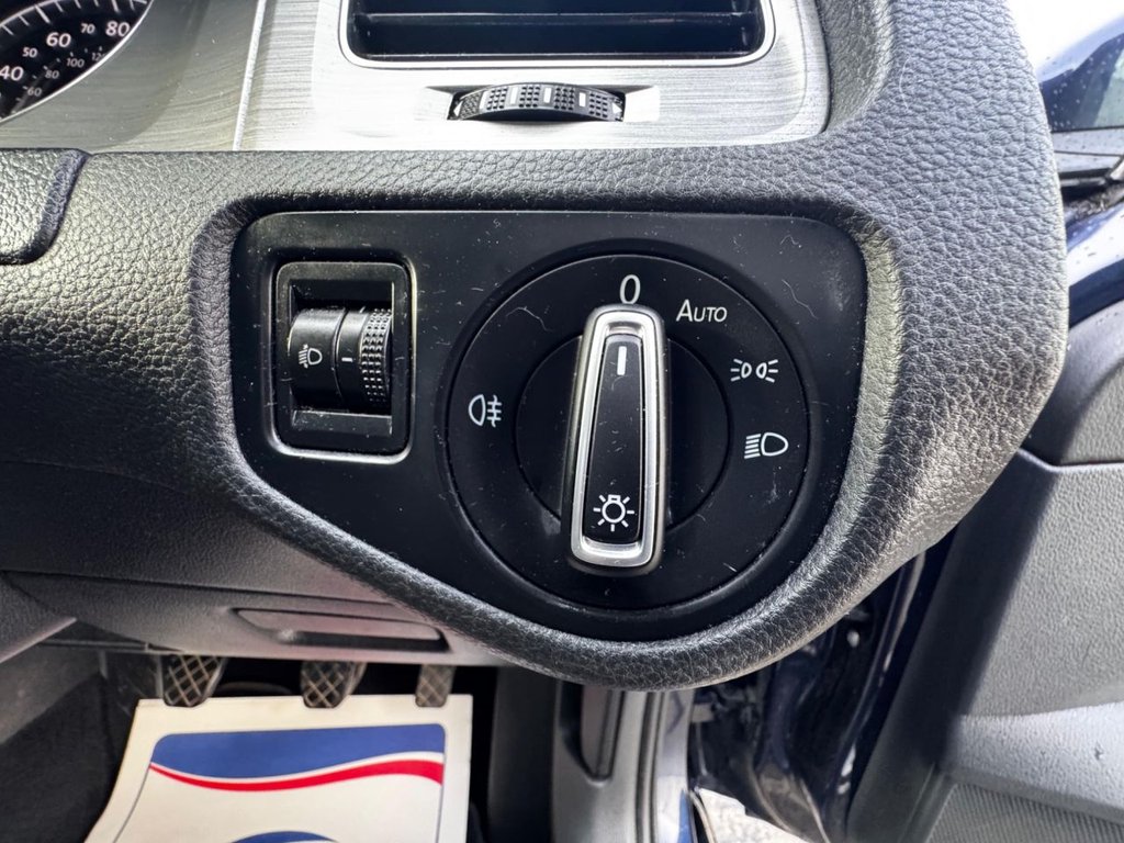 Used Volkswagen Golf 2014 for sale - 77356301: Photo 35