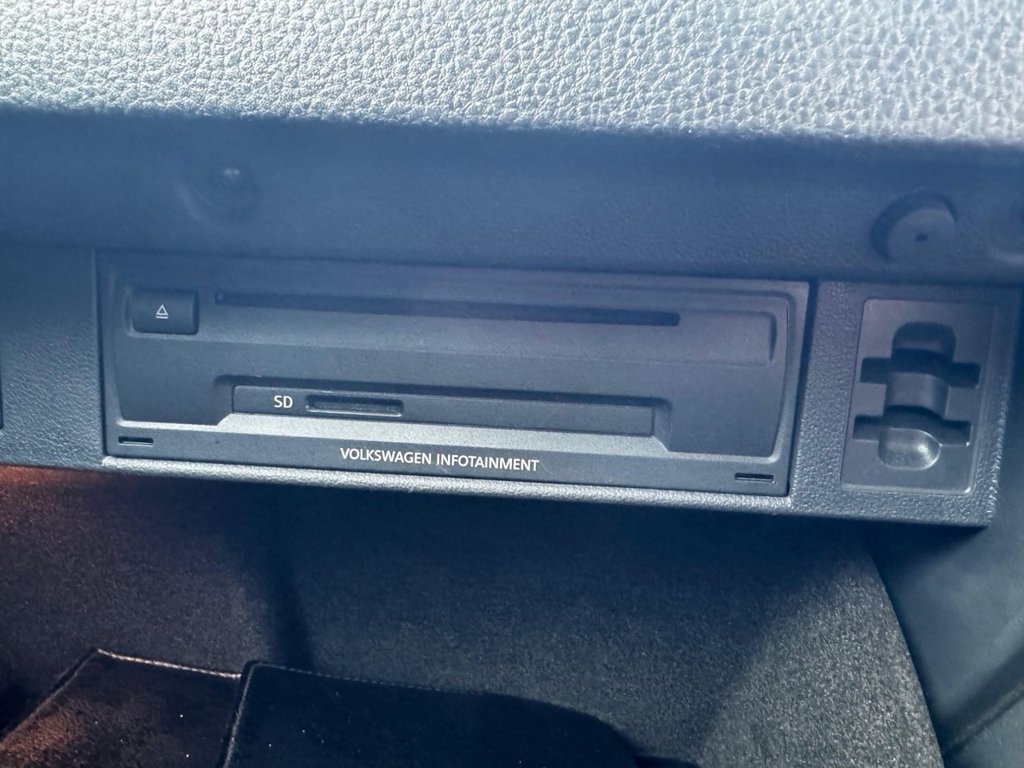 Used Volkswagen Golf 2014 for sale - 77356301: Photo 40