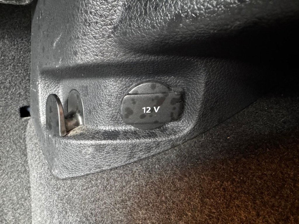 Used Volkswagen Golf 2014 for sale - 77356301: Photo 8