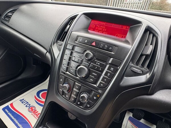 Used Vauxhall Astra 2015 for sale - 73447744: Photo 31