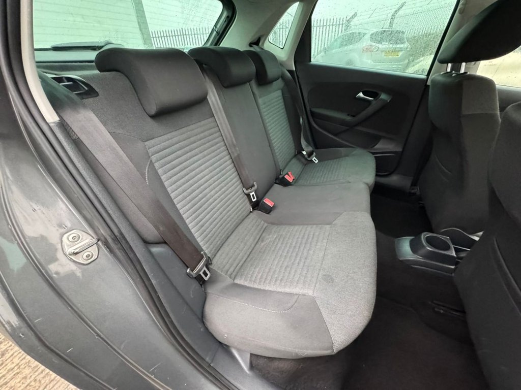 Used Volkswagen Polo 2011 for sale - 76163220: Photo 13