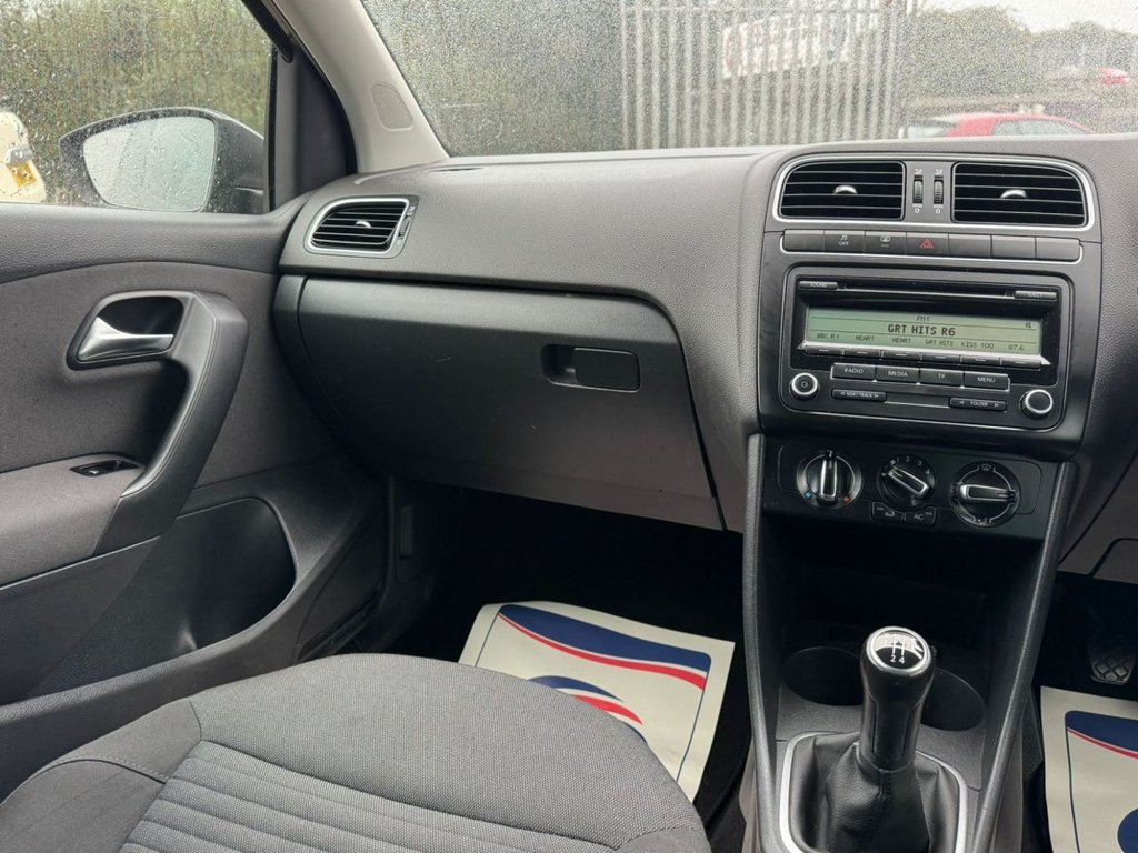 Used Volkswagen Polo 2011 for sale - 76163220: Photo 21