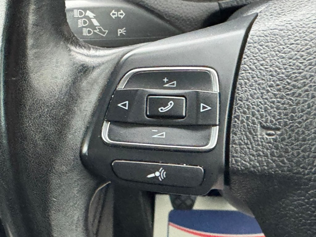 Used Volkswagen Polo 2011 for sale - 76163220: Photo 23