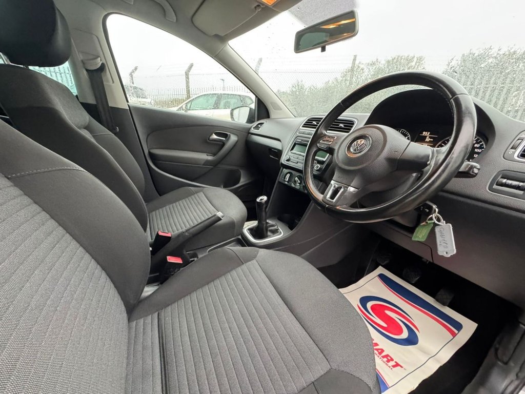 Used Volkswagen Polo 2011 for sale - 76163220: Photo 28