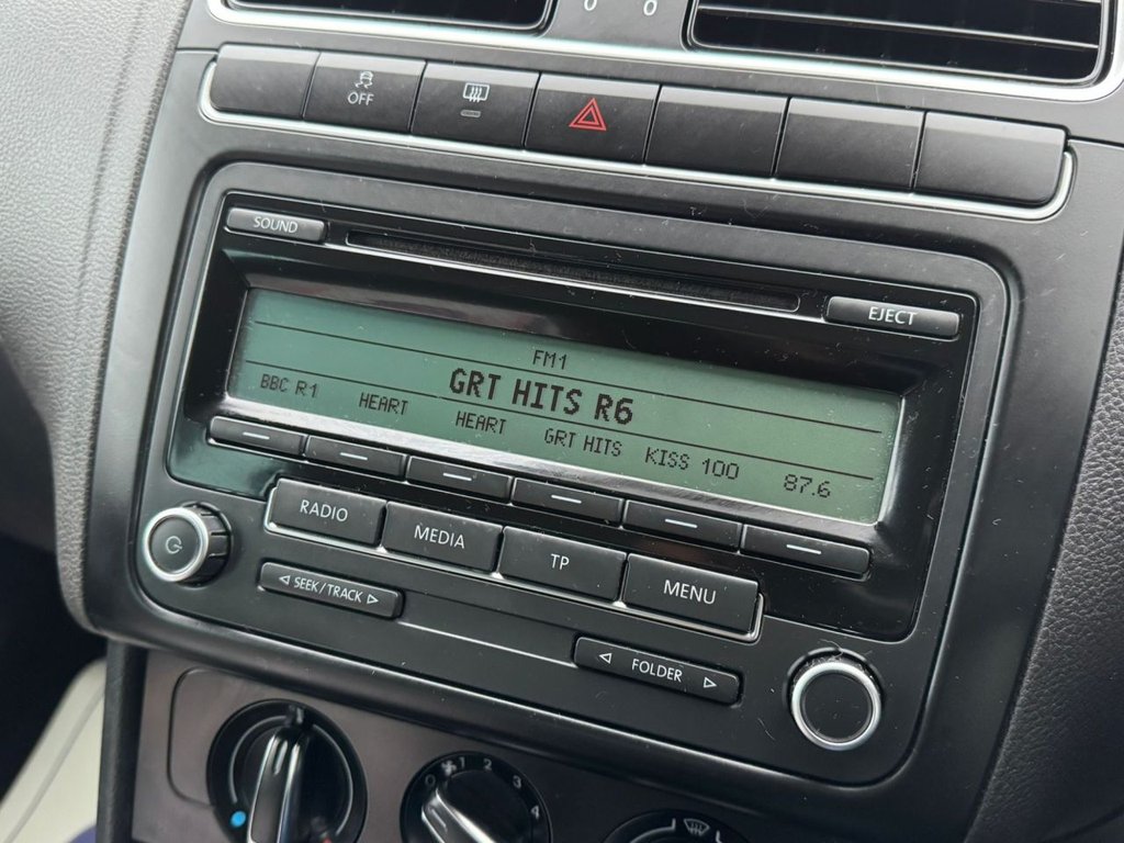 Used Volkswagen Polo 2011 for sale - 76163220: Photo 34