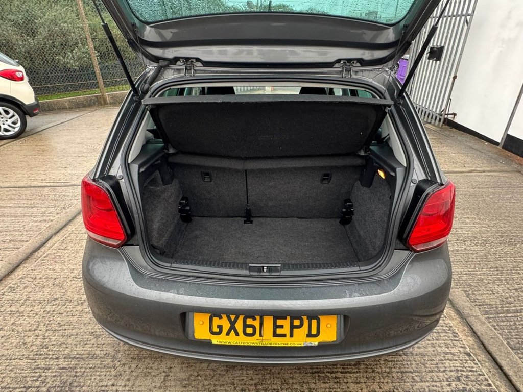 Used Volkswagen Polo 2011 for sale - 76163220: Photo 6