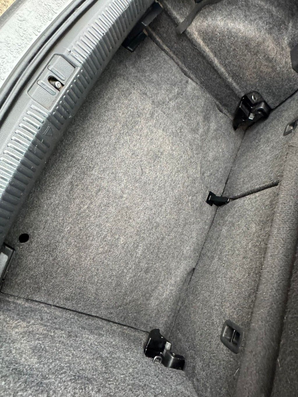 Used Volkswagen Polo 2011 for sale - 76163220: Photo 7