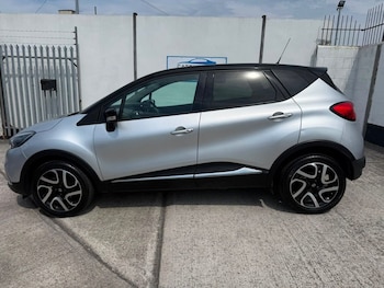Used Renault Captur 2016 for sale - 79221571: Photo