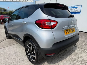 Used Renault Captur 2016 for sale - 79221571: Photo