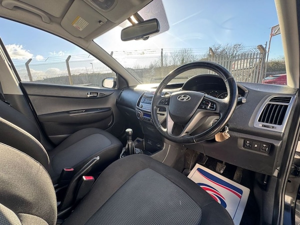 Used Hyundai i20 2013 for sale - 73667844: Photo 28