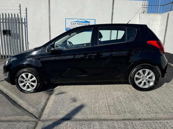 Used Hyundai i20 2013 for sale - 73667844: Photo 2