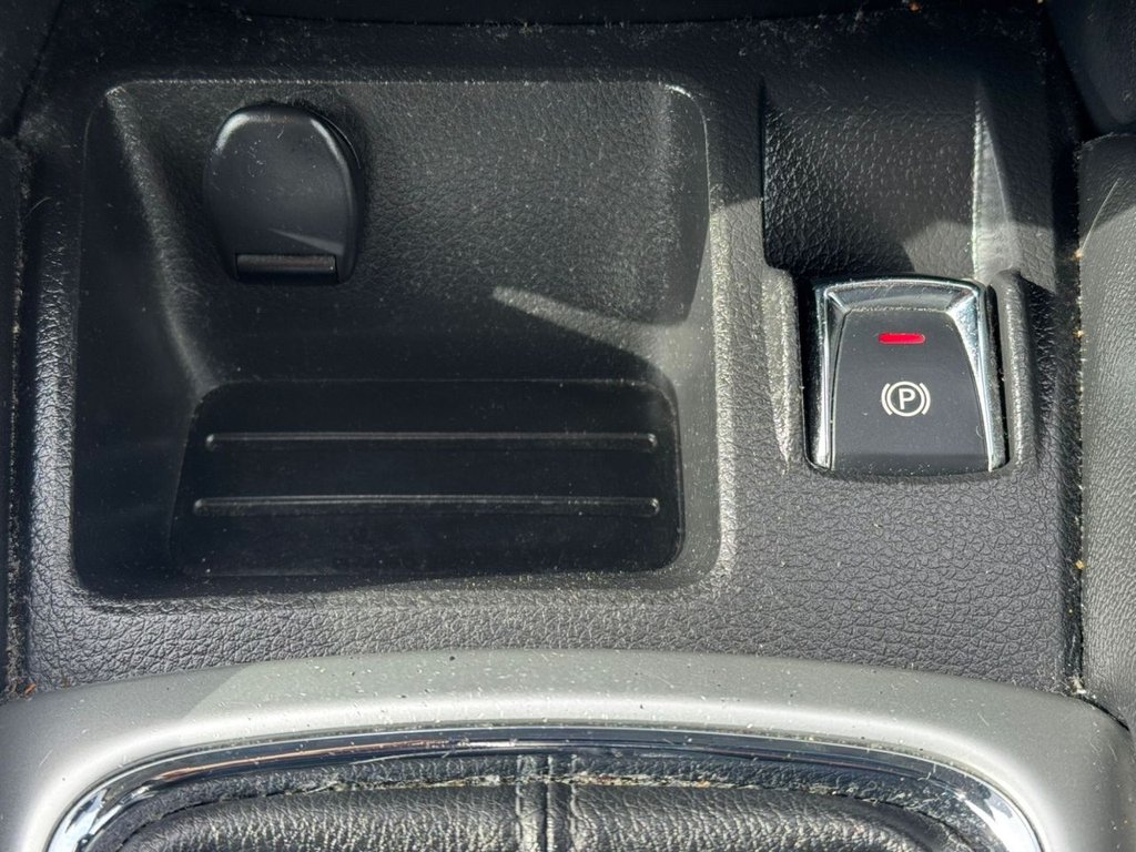 Used Nissan Qashqai 2015 for sale - 77821426: Photo 32