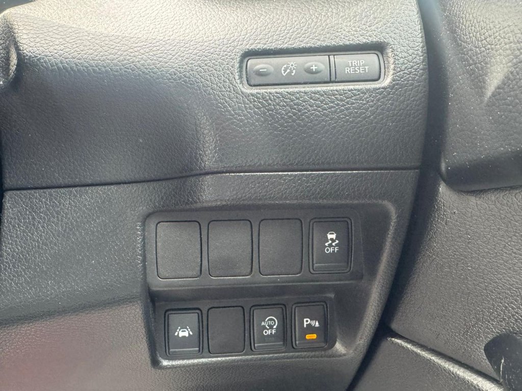 Used Nissan Qashqai 2015 for sale - 77821426: Photo 40