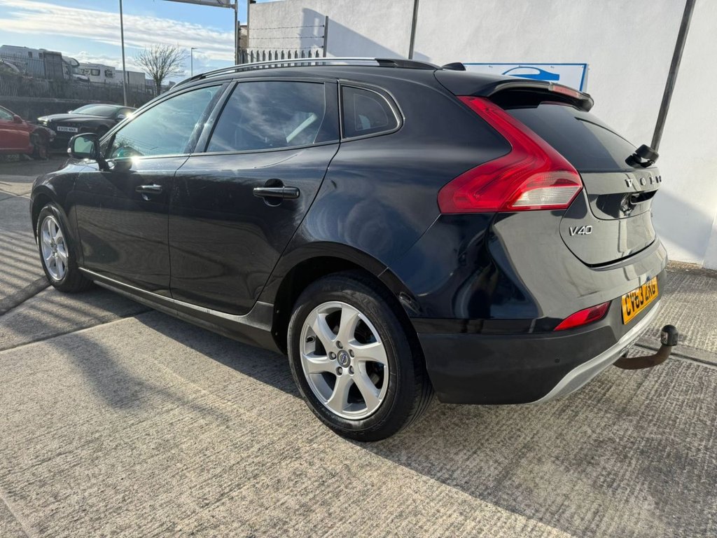 Used Volvo V40 Cross Country 2013 for sale - 77810048: Photo 3