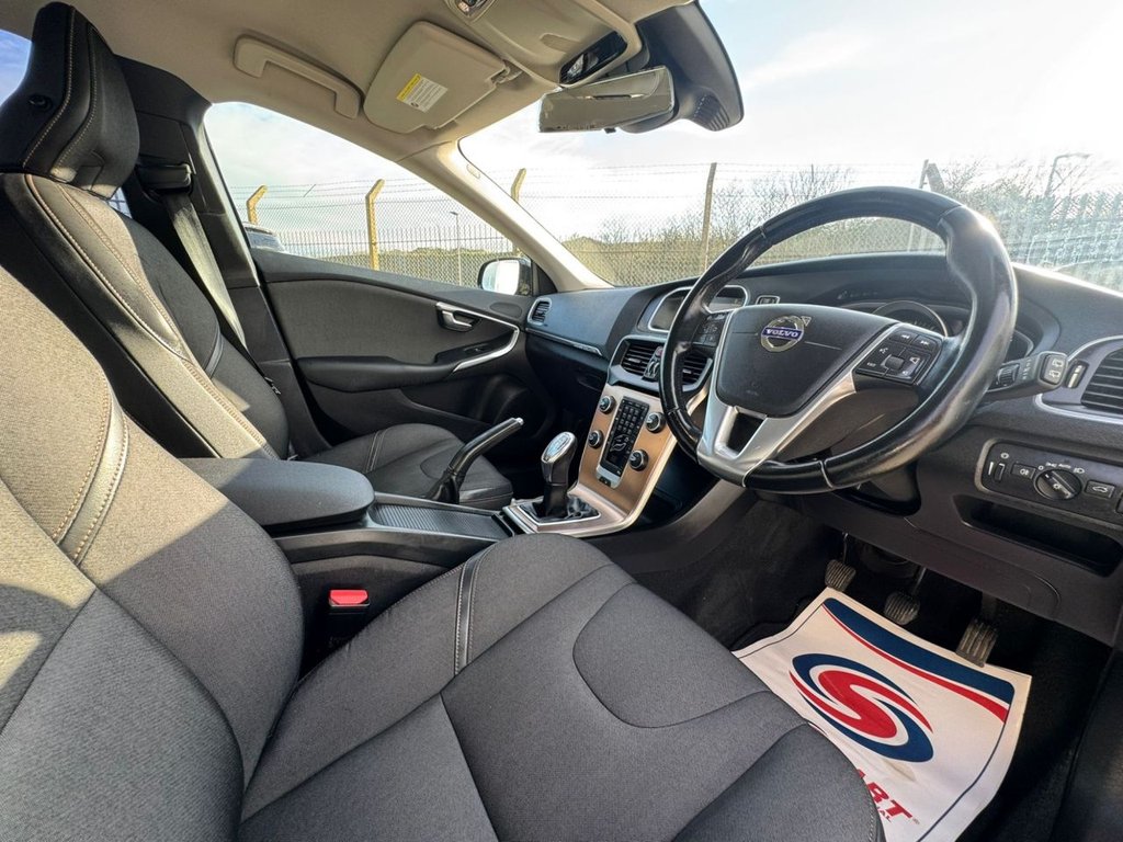 Used Volvo V40 Cross Country 2013 for sale - 77810048: Photo 40