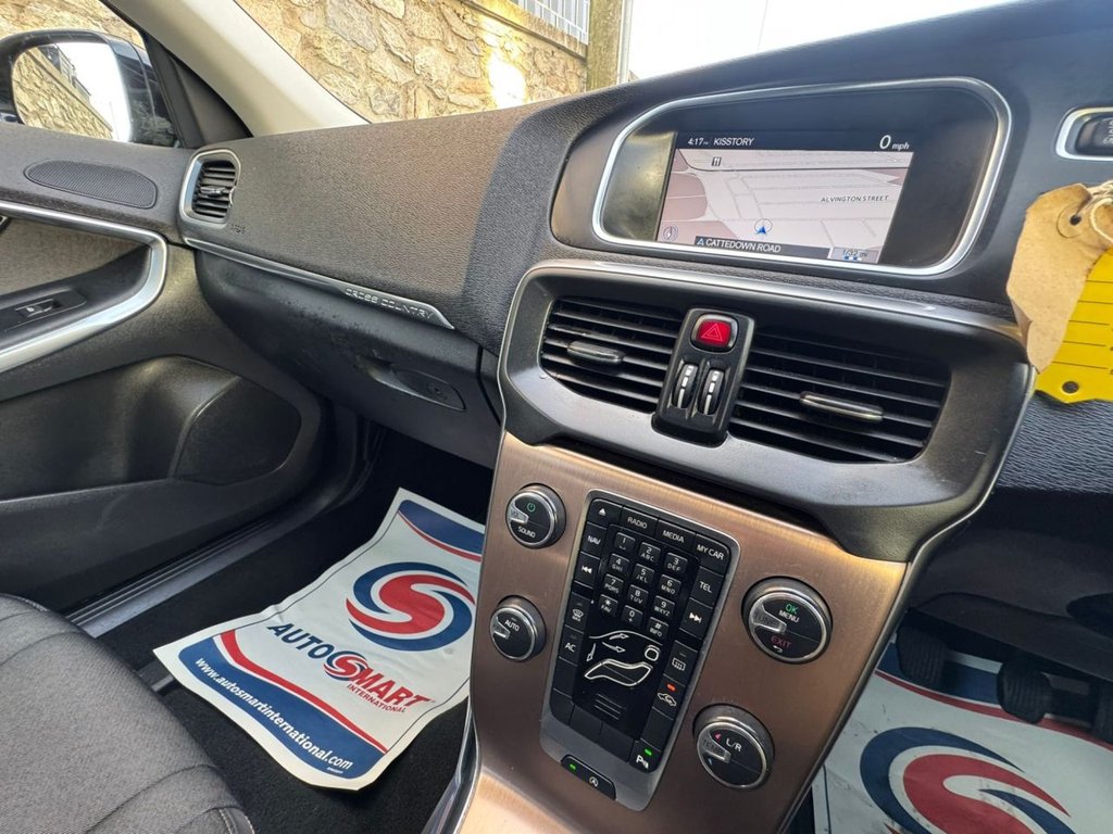 Used Volvo V40 Cross Country 2013 for sale - 77810048: Photo 41