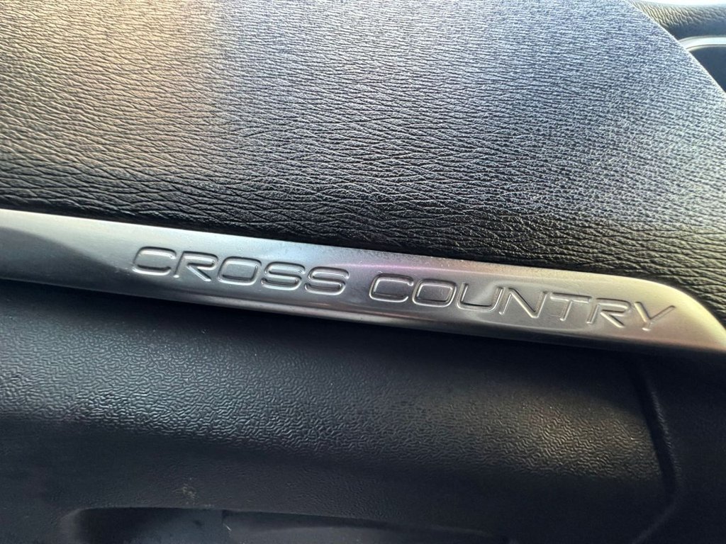 Used Volvo V40 Cross Country 2013 for sale - 77810048: Photo 43