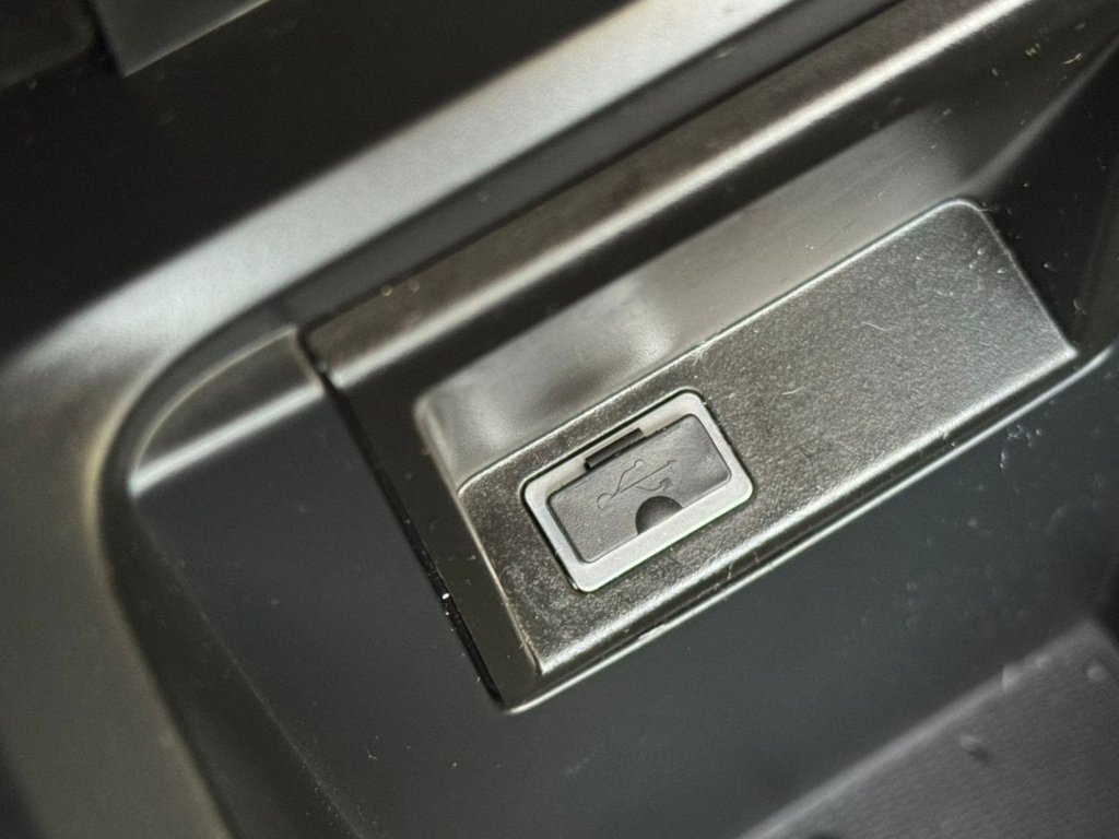 Used Volvo V40 Cross Country 2013 for sale - 77810048: Photo 48