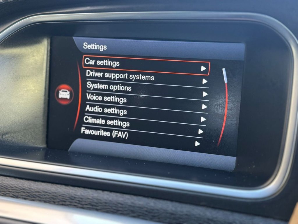 Used Volvo V40 Cross Country 2013 for sale - 77810048: Photo 49