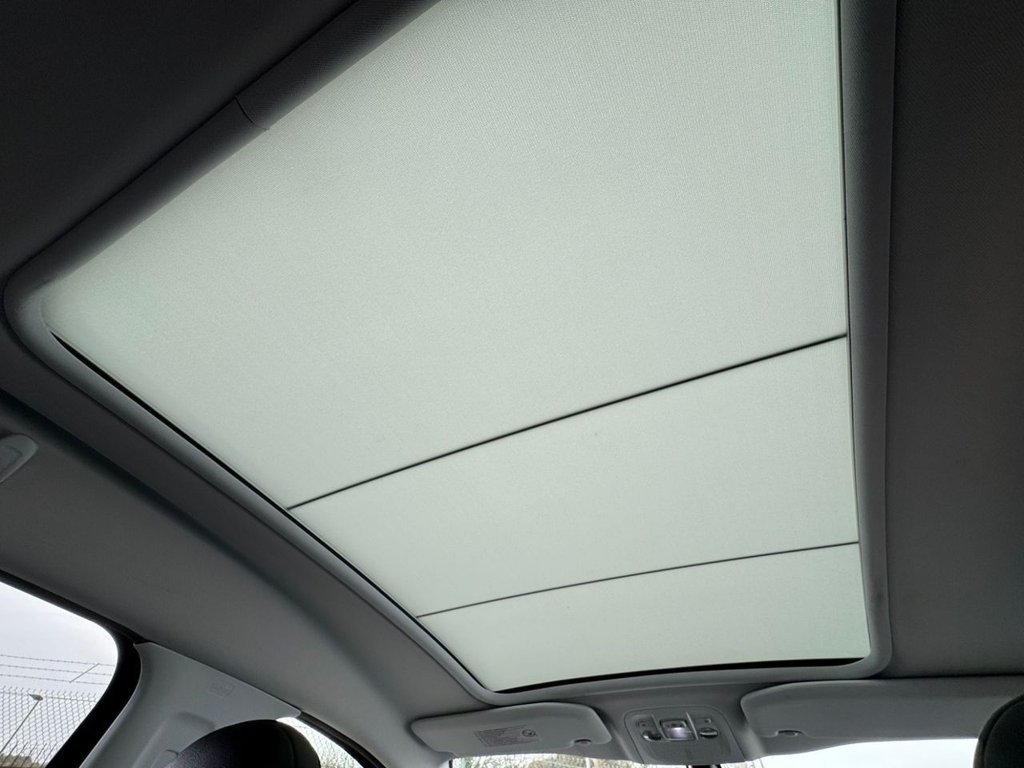 Used Peugeot 2008 2013 for sale - 77525952: Photo 16