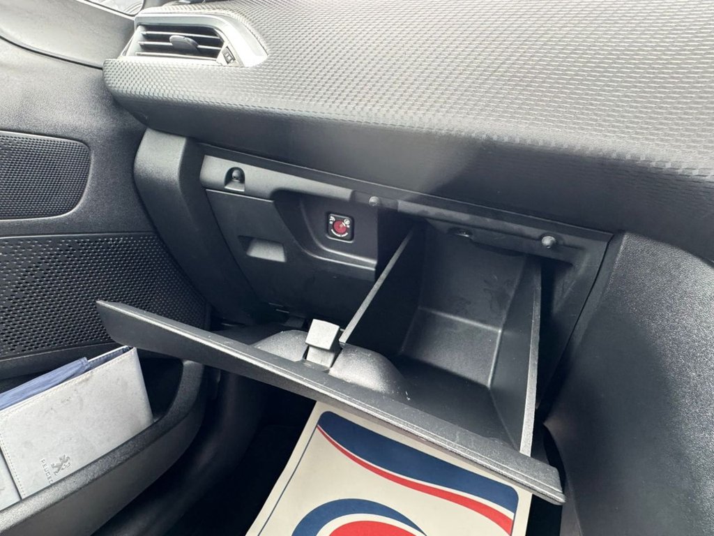 Used Peugeot 2008 2013 for sale - 77525952: Photo 45