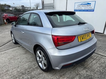 Used Audi A1 2015 for sale - 77920305: Photo