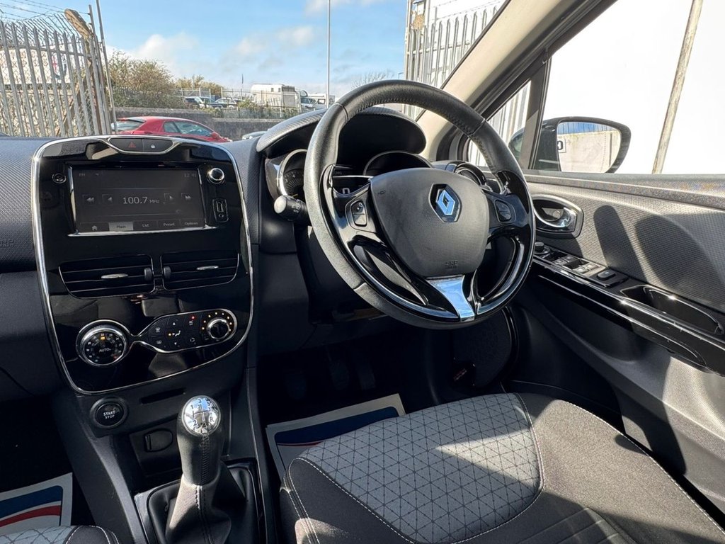 Used Renault Clio 2014 for sale - 77655178: Photo 24