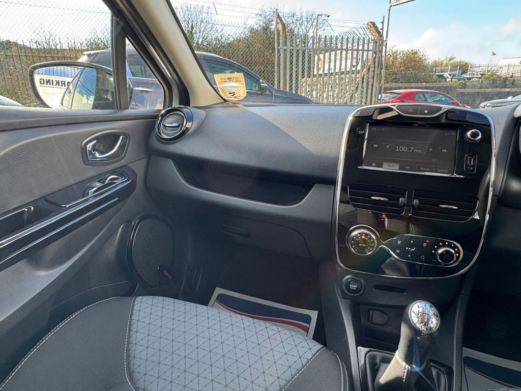 Used Renault Clio 2014 for sale - 77655178: Photo 25