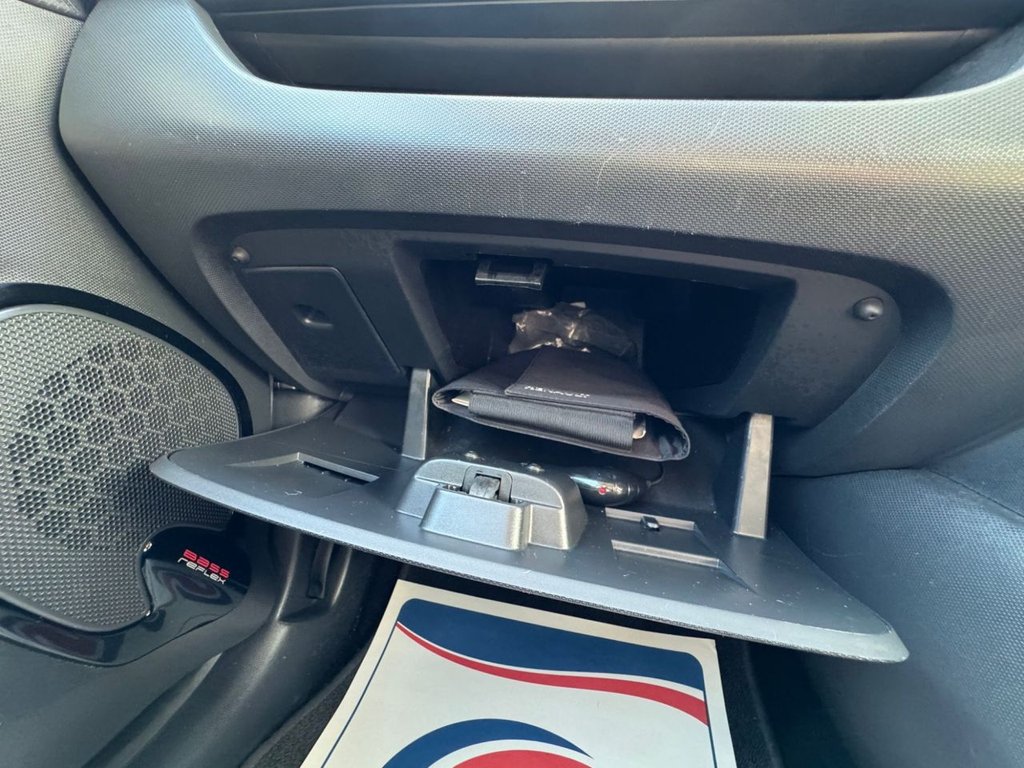 Used Renault Clio 2014 for sale - 77655178: Photo 41