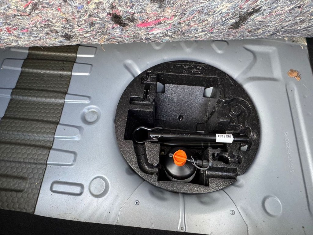 Used Renault Clio 2014 for sale - 77655178: Photo 6