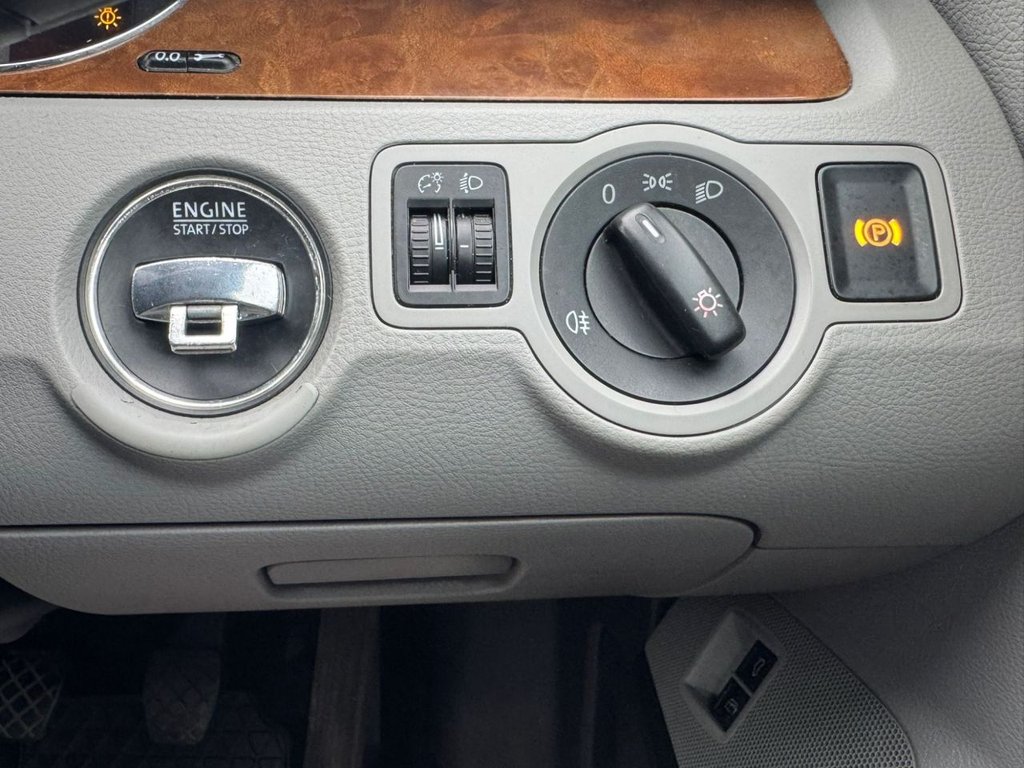 Used Volkswagen Passat 2006 for sale - 77452390: Photo 28