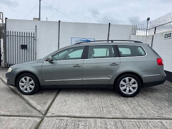 Used Volkswagen Passat 2006 for sale - 77452390: Photo