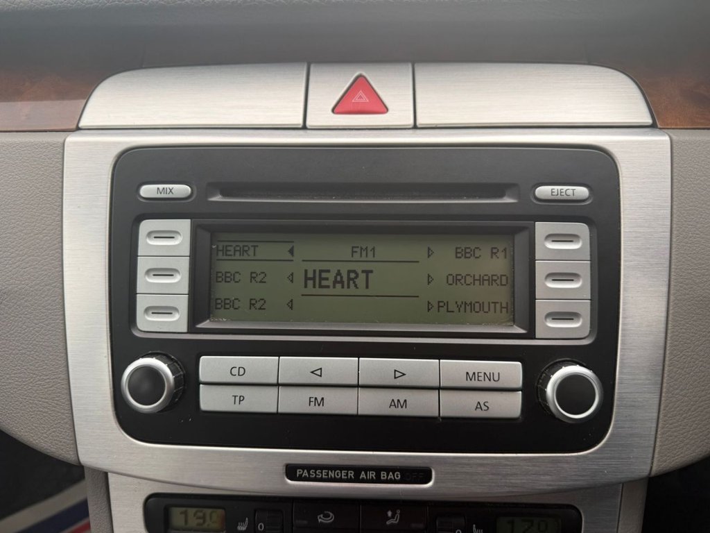 Used Volkswagen Passat 2006 for sale - 77452390: Photo 32