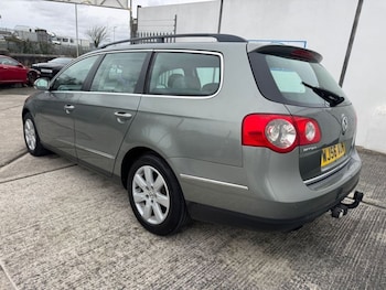 Used Volkswagen Passat 2006 for sale - 77452390: Photo