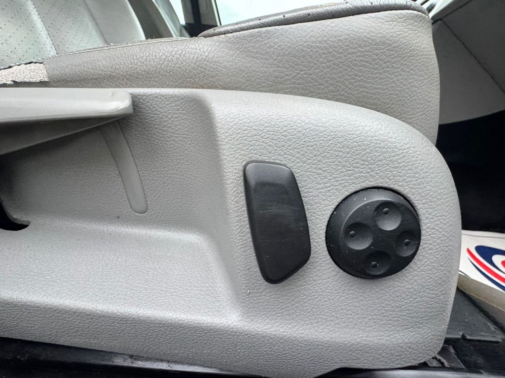 Used Volkswagen Passat 2006 for sale - 77452390: Photo 43