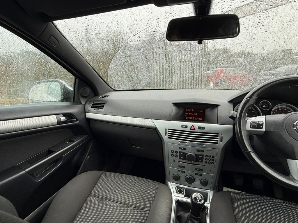 Used Vauxhall Astra 2009 for sale - 77692986: Photo 25