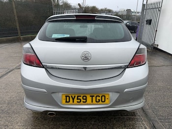 Used Vauxhall Astra 2009 for sale - 77692986: Photo