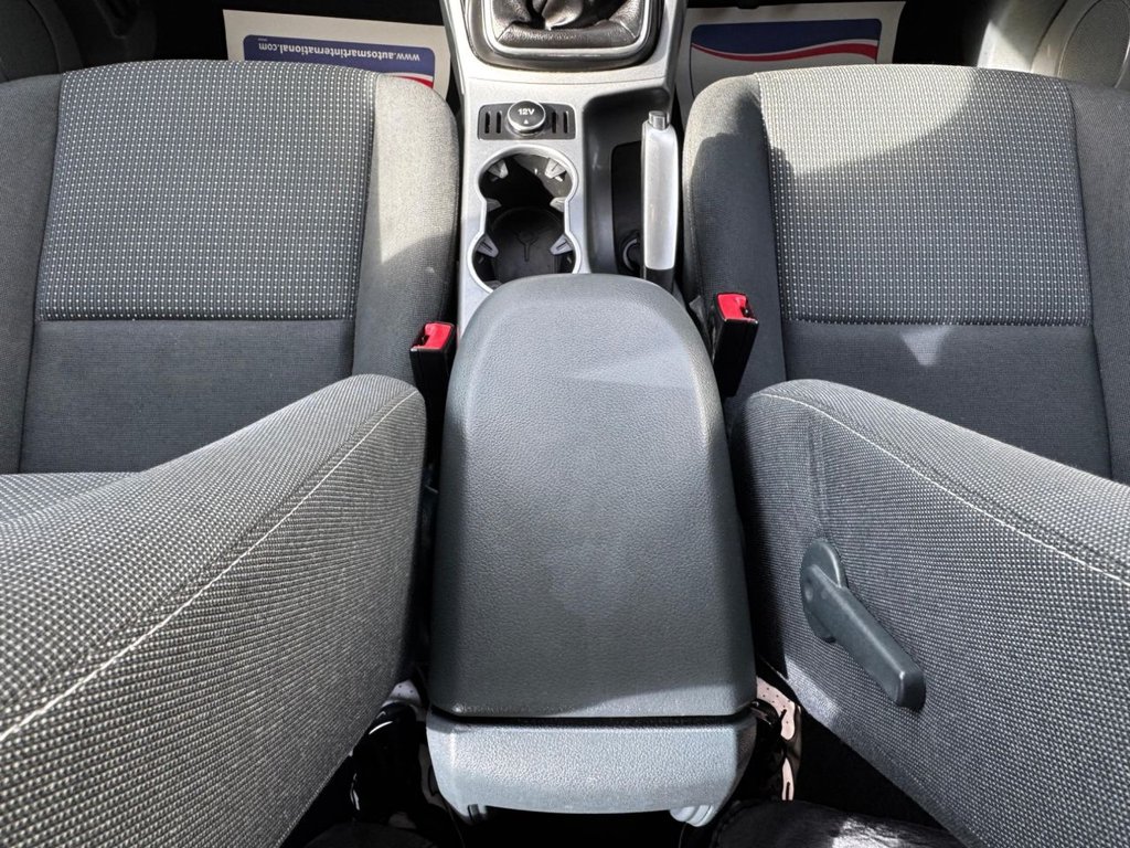 Used Ford C-Max 2014 for sale - 75832624: Photo 20