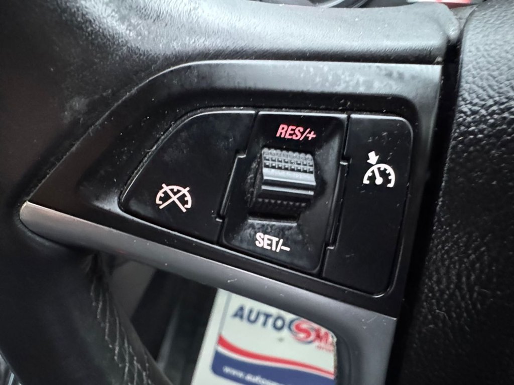 Used Vauxhall Insignia 2011 for sale - 77408288: Photo 29